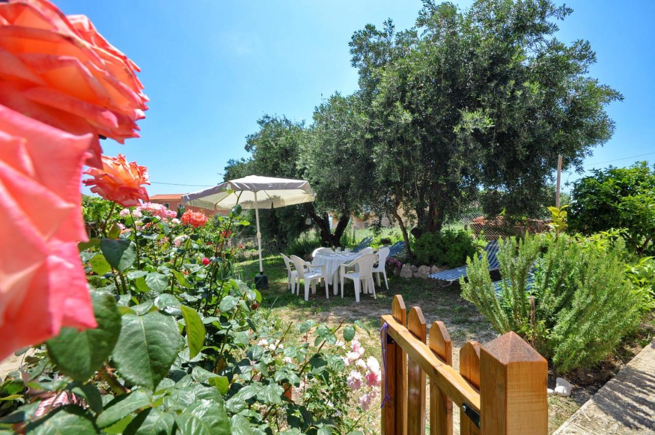 Miranda Haus Aparthotel Arillas  Ngoại thất bức ảnh